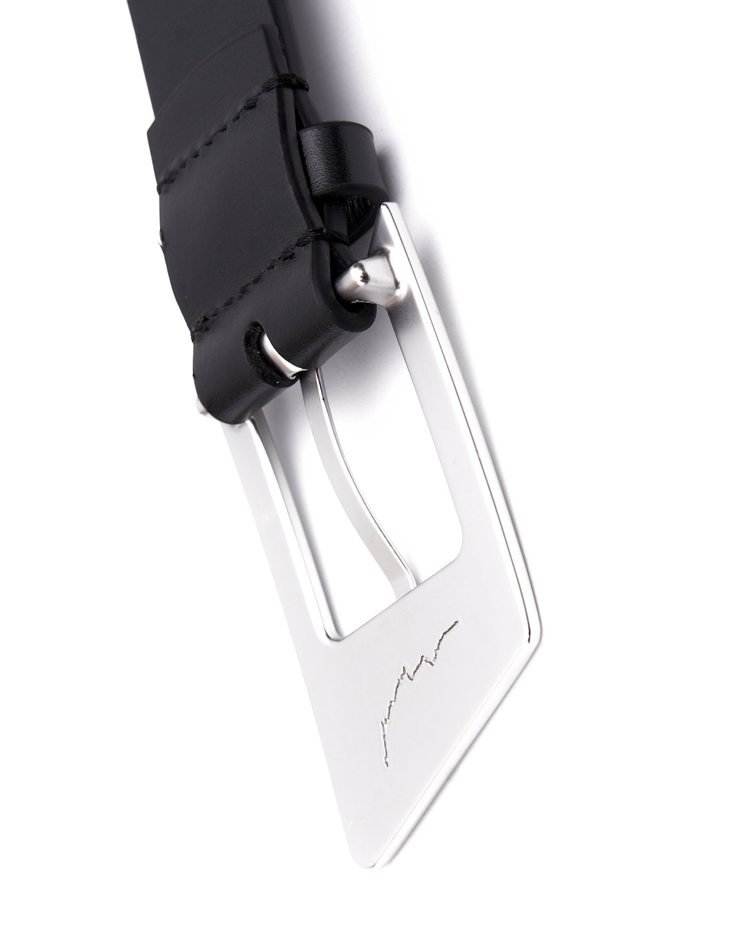 shark tooth belt
